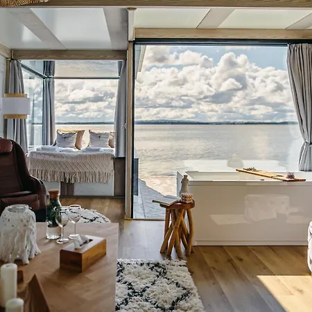 Grand Ht Houseboats- Domki Na Wodzie - Jacuzzi, Sauna, Motorboat Großmöllen Exterior foto