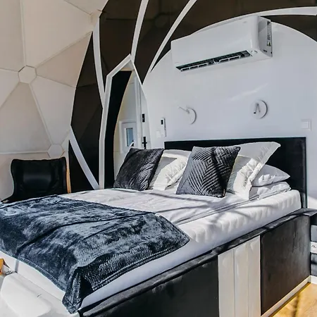 Grand Ht Houseboats- Domki Na Wodzie - Jacuzzi, Sauna, Motorboat Großmöllen Zimmer foto
