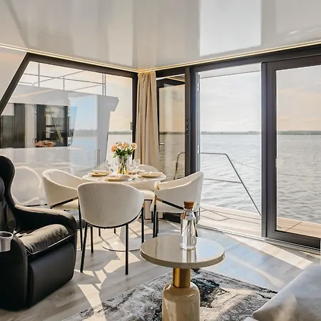 Grand Ht Houseboats- Domki Na Wodzie - Jacuzzi, Sauna, Motorboat Großmöllen Zimmer foto