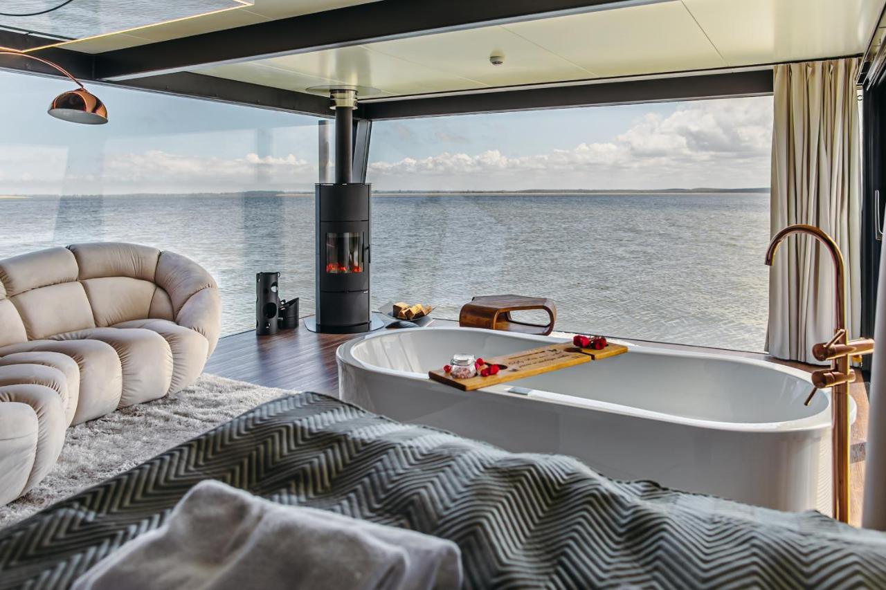 Botel Grand Ht Houseboats- Domki Na Wodzie - Jacuzzi, Sauna, Motorboat *