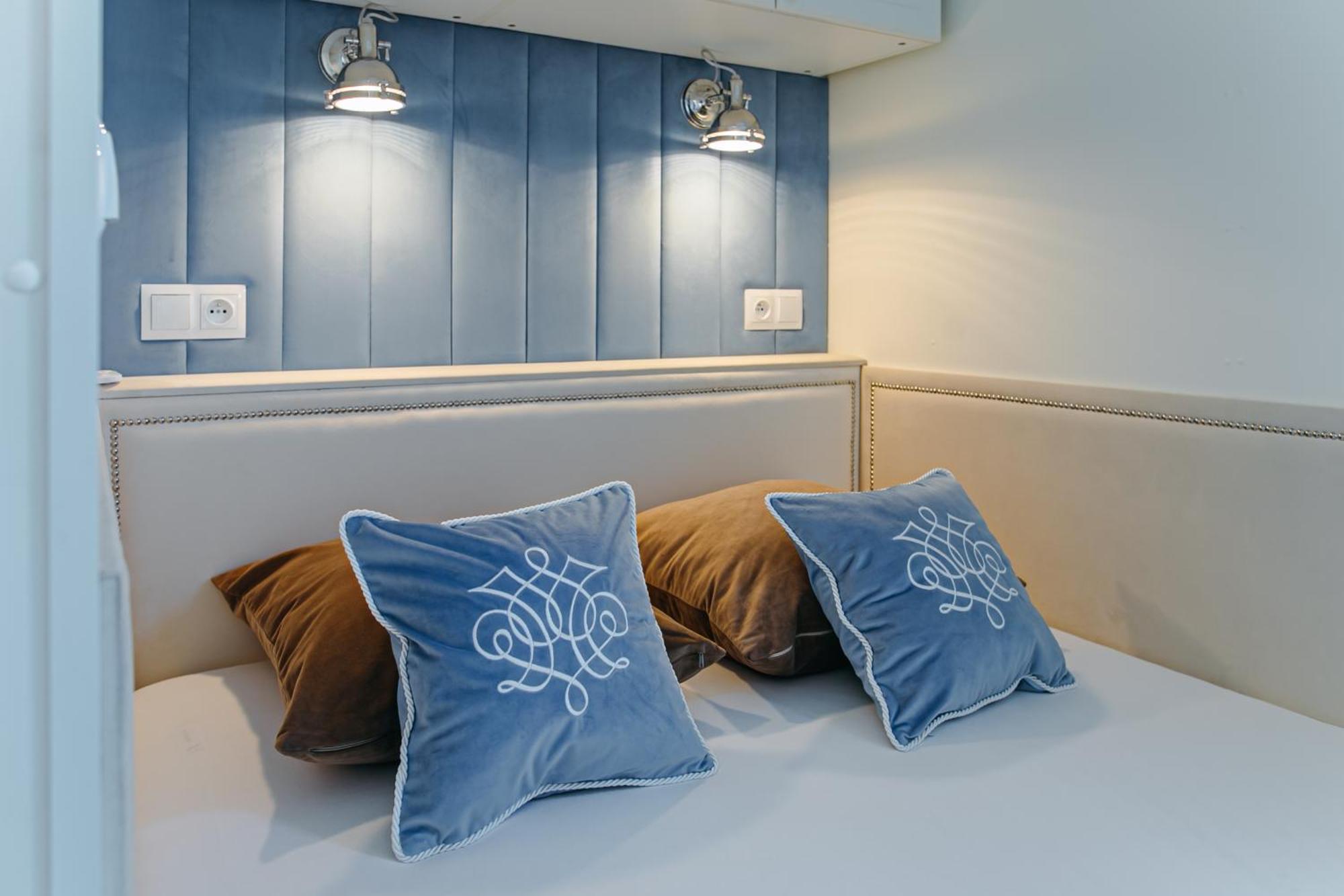 Botel Grand Ht Houseboats- Domki Na Wodzie - Jacuzzi, Sauna, Motorboat