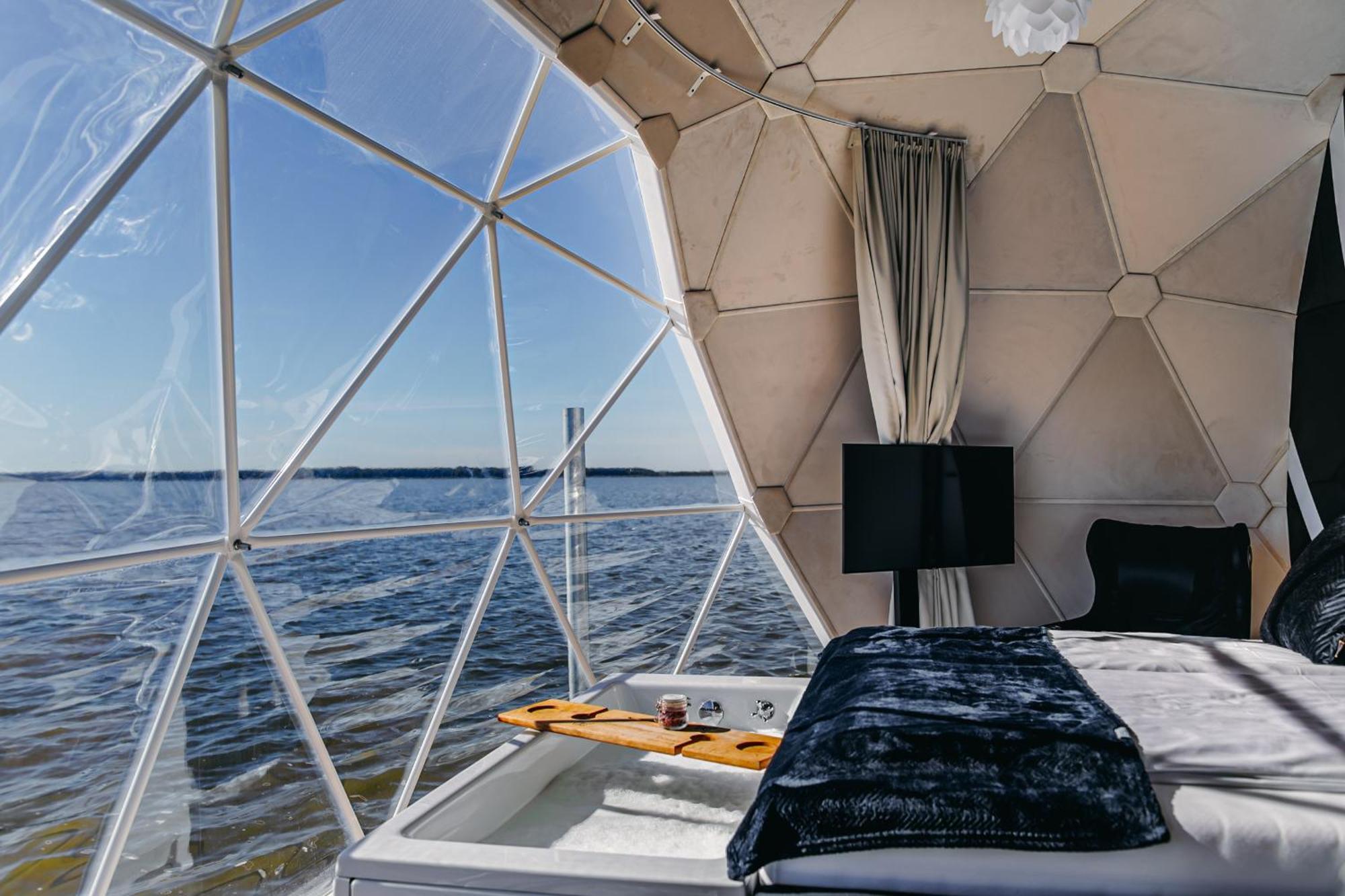 Grand Ht Houseboats- Domki Na Wodzie - Jacuzzi, Sauna, Motorboat