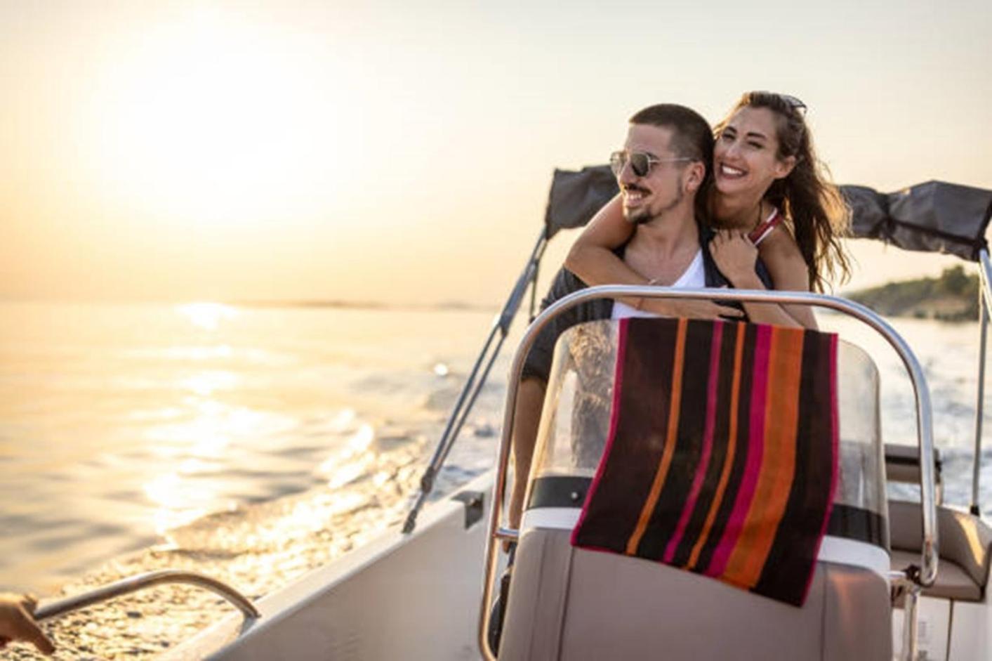 Grand Ht Houseboats- Domki Na Wodzie - Jacuzzi, Sauna, Motorboat Botel *